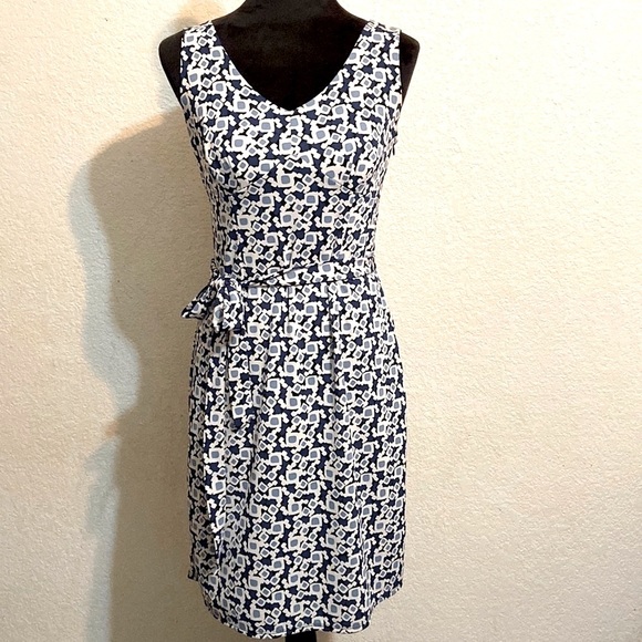 Ann Taylor Dresses & Skirts - ANN TAYLOR DREES